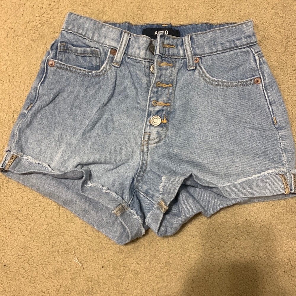 Aeropostale Mom Jean Shorts